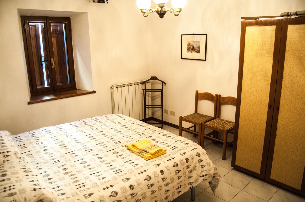 La Pietra Antica Albergo Diffuso Pieve Fosciana Eksteriør bilde